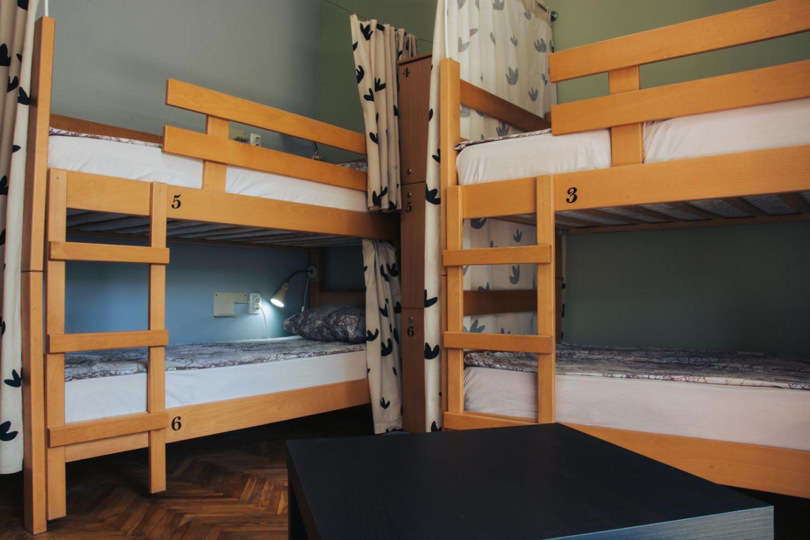 Skopje Downtown Hostel Екстериор снимка